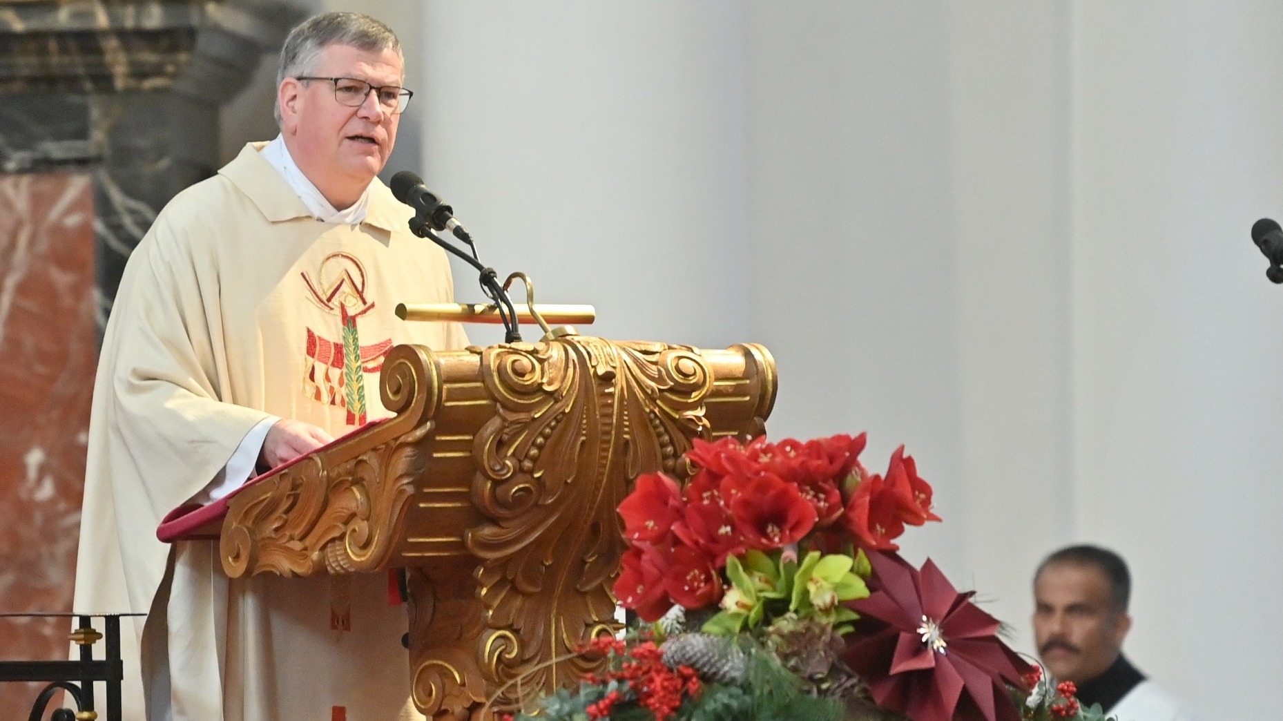 Generalvikar Steinert predigte am Neujahrstag im Fuldaer Dom. Foto (Archiv): Bistum Fulda / Dr. Arnulf Müller