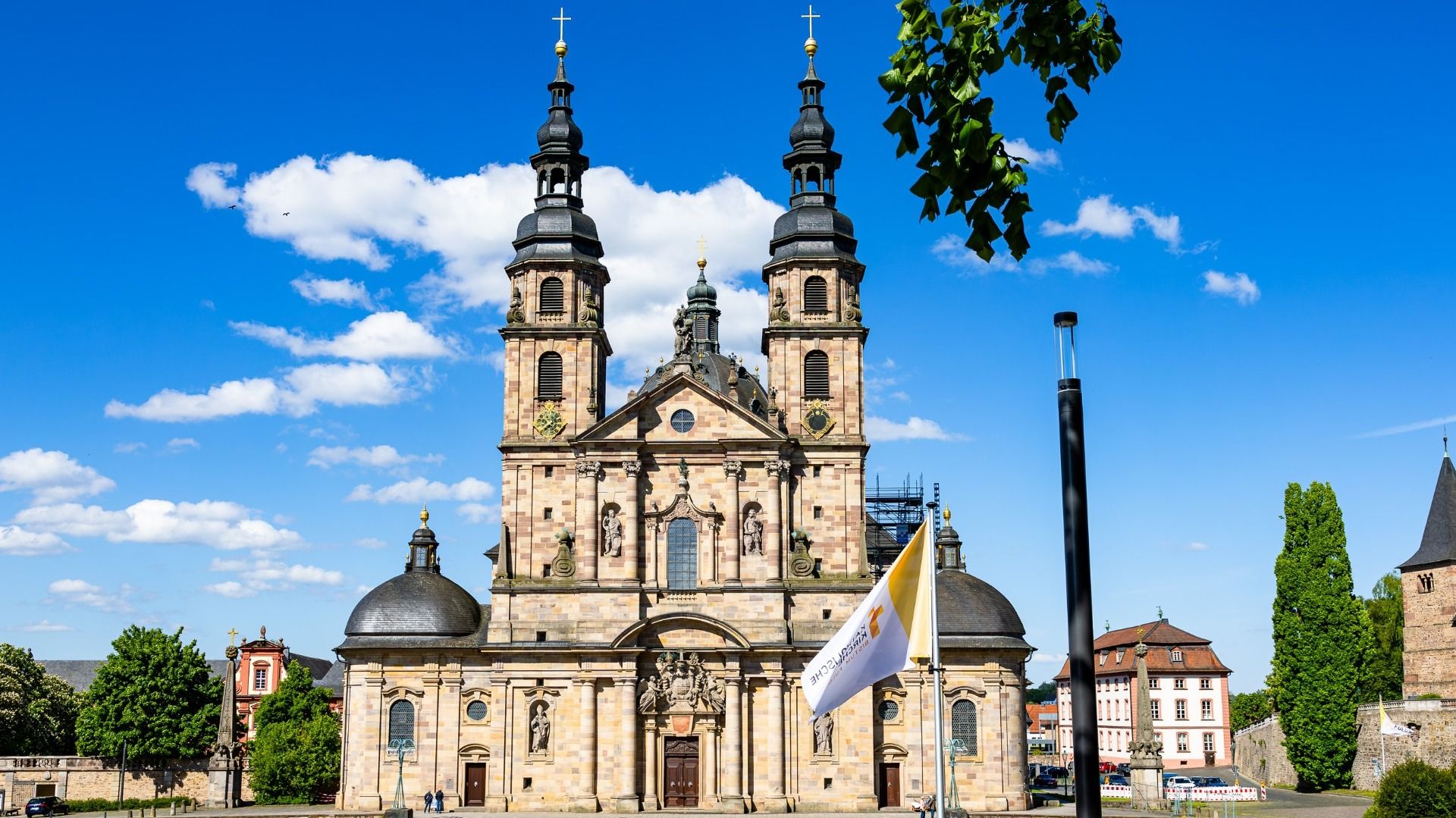Einen Dankgottesdienst zur Wahl von Papst Leo XIV. feiert das Bistum Fulda am Mittwochabend im Fuldaer Dom. Foto: Bistum Fulda / Burkhard Beintken